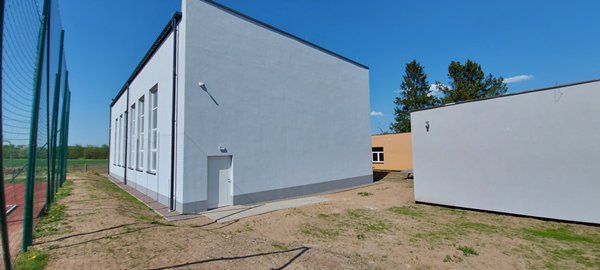 Wybudowana sala gimnastyczna przy Szkole Podstawowej w Przeczycach